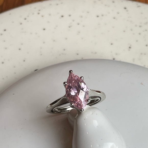 Silver Ring With NR Stamp Pink Gemstone Size 7.5 - Picture 2 of 6